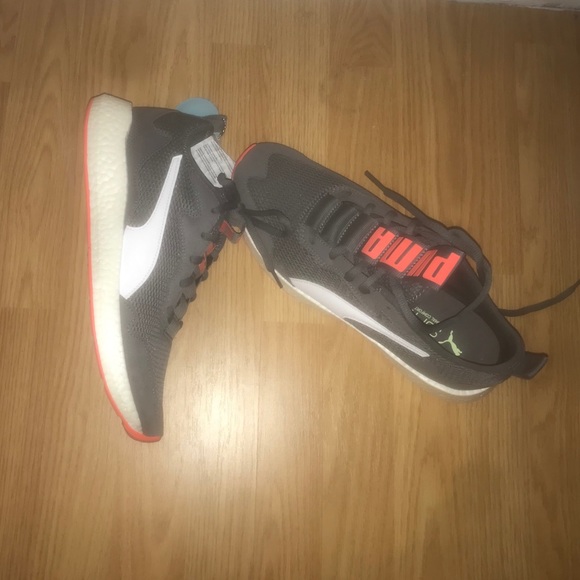 Men’s and women’s shoes all sizes - Picture 8 of 12